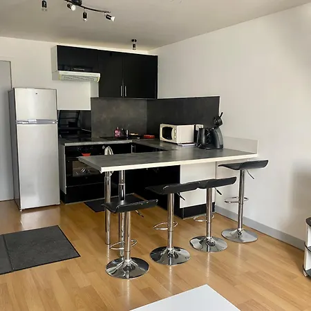 Elegant T2 Avec Mezzanine, Quartier Au Calme Lägenhet La Rochelle (Charente-Maritime)
