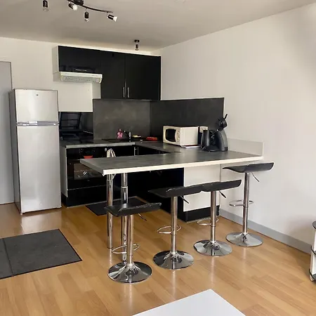Elegant T2 Avec Mezzanine, Quartier Au Calme Lejlighed La Rochelle (Charente-Maritime)